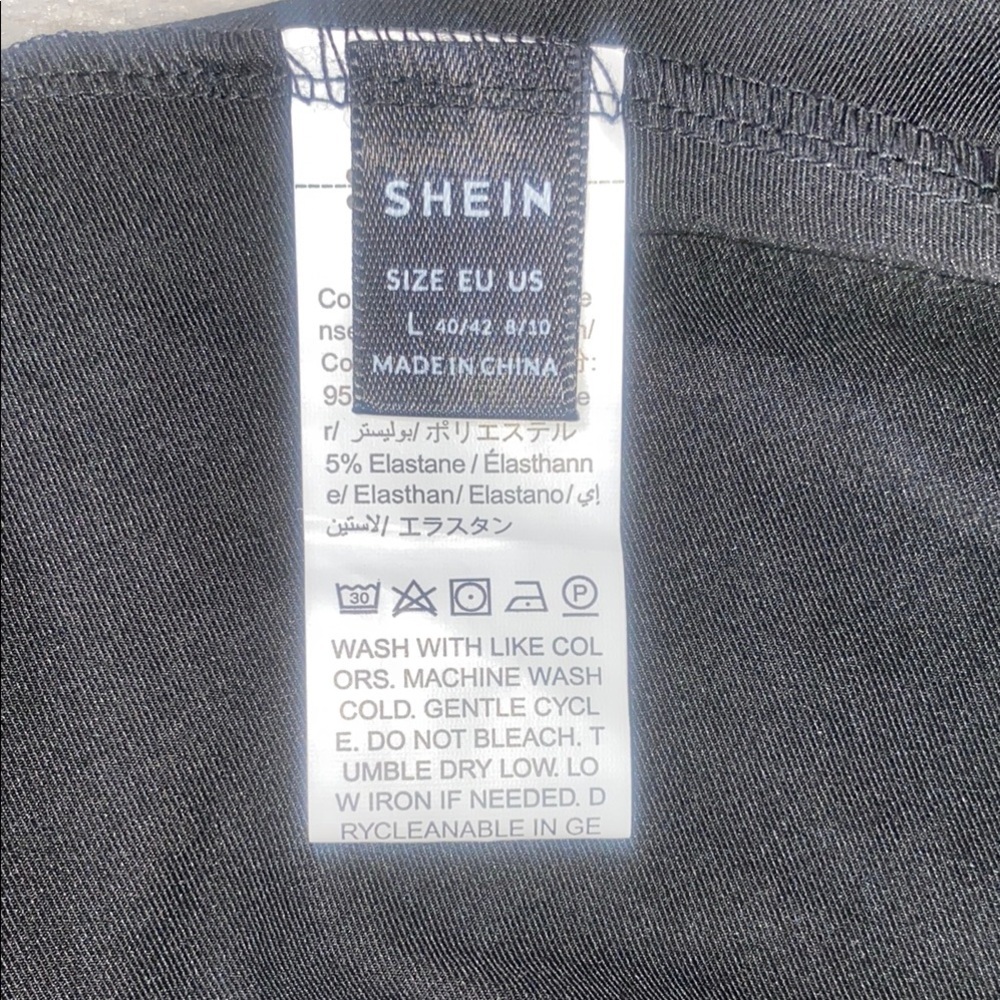 SHEIN Black Plunge Ruched Mini Dress - Picture 2 of 7